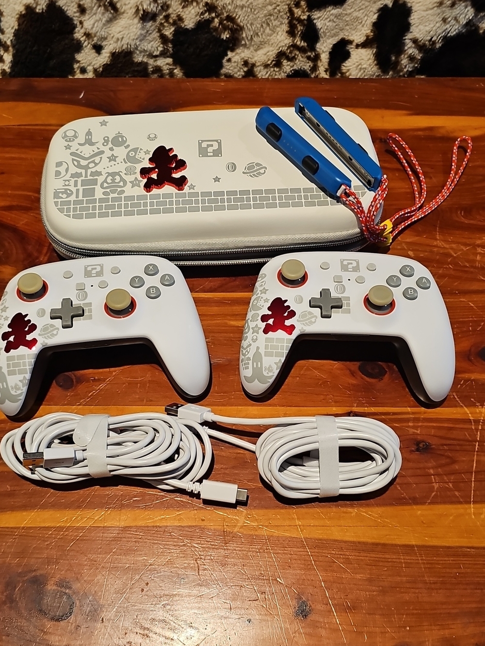 Nintendo White Wireless Controllers Duo with Themed Carry Case and Accessories